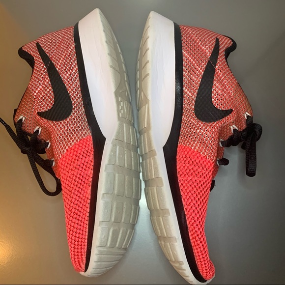 Nike Neon Running Shoes - Picture 5 of 7